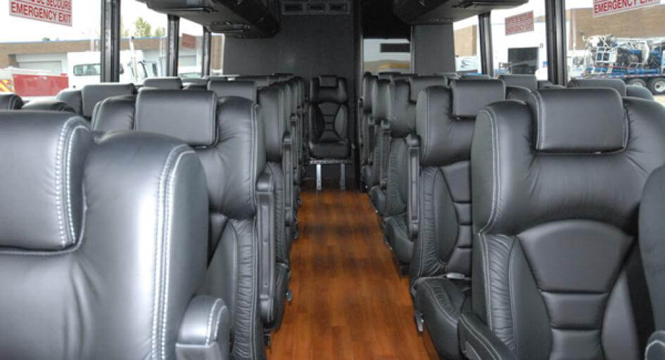 Indianapolis Charter Bus Rentals & Mini Bus Service | School Bus